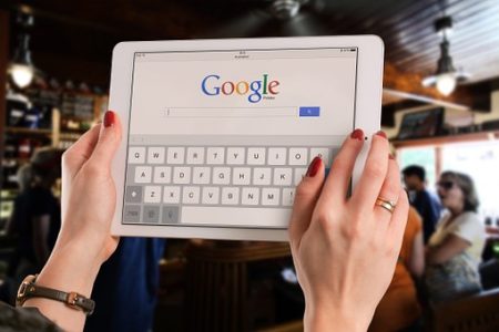 Koniec zakazu reklamy kryptowalut przez Google
