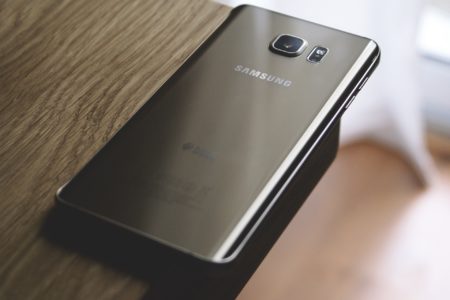 Samsung wprowadzi portfel kryptowalut do większej ilości smartfonów