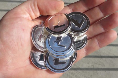 Litecoin rośnie szybciej niż pozostałe Top 10 kryptowalut. Halving już niedługo!