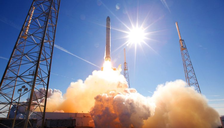 SpaceX wyniósł Blockchain na Międzynarodową Stację Kosmiczną | 260% zysku w jeden dzień