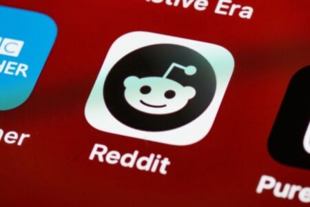 Reddit się ceni, mimo ponoszonych strat. Plan opiewa na 6,5 miliarda od inwestorów