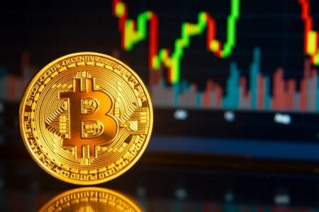 Bitcoin walczył w niedzielę o zamknięcie powyżej 42 000 USD