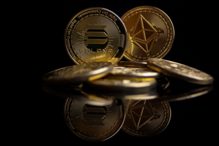 TOP 3 Altcoiny z ceną poniżej 1$ z ogromnym potencjałem