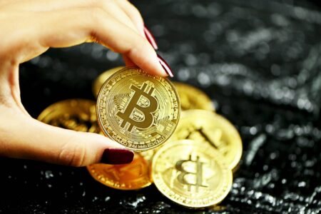 Dane z USA dobiją bitcoina? Nastroje są złe, ale jest nadzieja