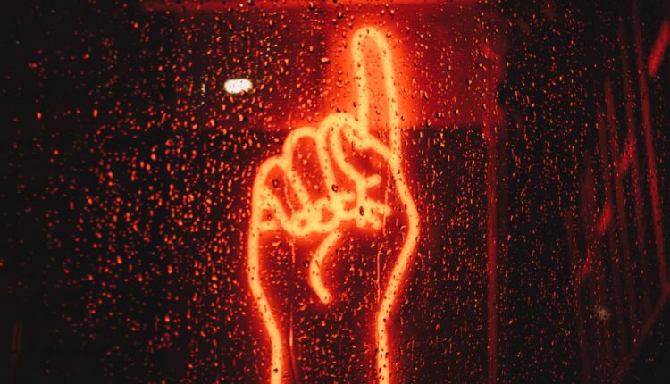 Wygasające opcje i kluczowe średnie. Bitcoin zaskoczy traderów?