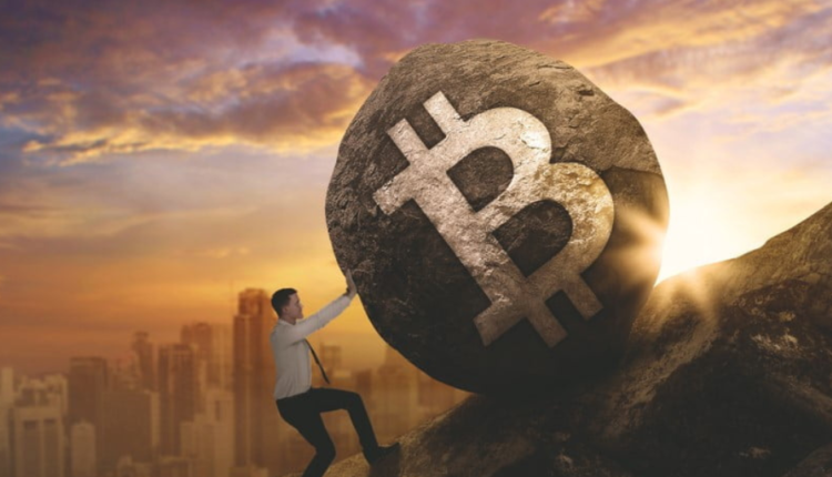 Dolar amerykański mocny rekordowo – kryptowaluty nie spadły