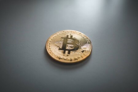 Bitcoin zamyka sierpień z 14% stratą – czy możemy spodziewać się zmiany trendu?
