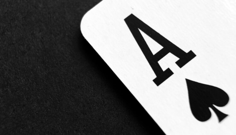 Binance odmawia przejęcia FTX. JPMorgan czeka na Bitcoina przy 13 000 USD