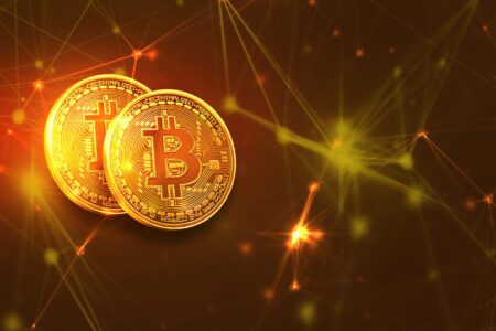 Bitcoin coraz bliżej nowych minimów