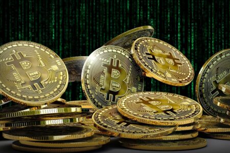 Kopalnie wyprzedają się z BTC?
