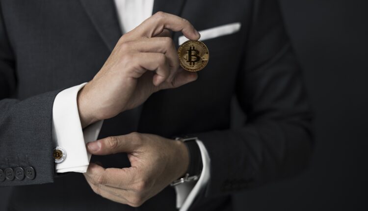 Warren i Smith: czy FED rozliczy banki z kryptowalut?