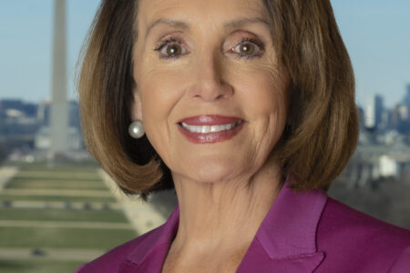 Nancy Pelosi mogła korzystać z poufnych informacji do prowadzenia inwestycji. W grze 3 miliony dolarów i firma Google