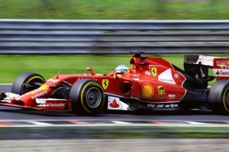 Ferrari kończy z kryptowalutami