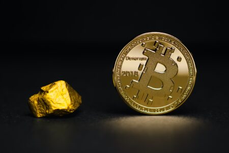Oszacowana fundamentalna, wewnętrzna wartość Bitcoina. Ile wynosi teraz?