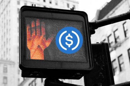 Binance, Coinbase wstrzymują handel USDC. Powtórka scenariusza z upadku FTX?