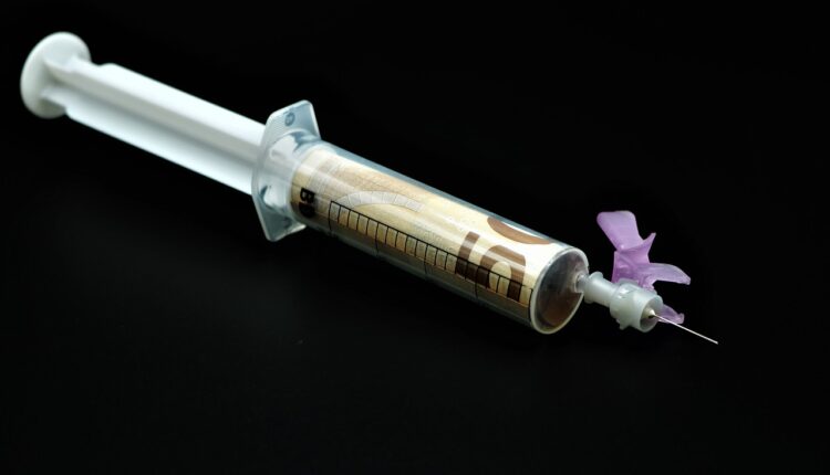 Credit Suisse pod kroplówką banku centralnego. Pożyczy 54 miliardy