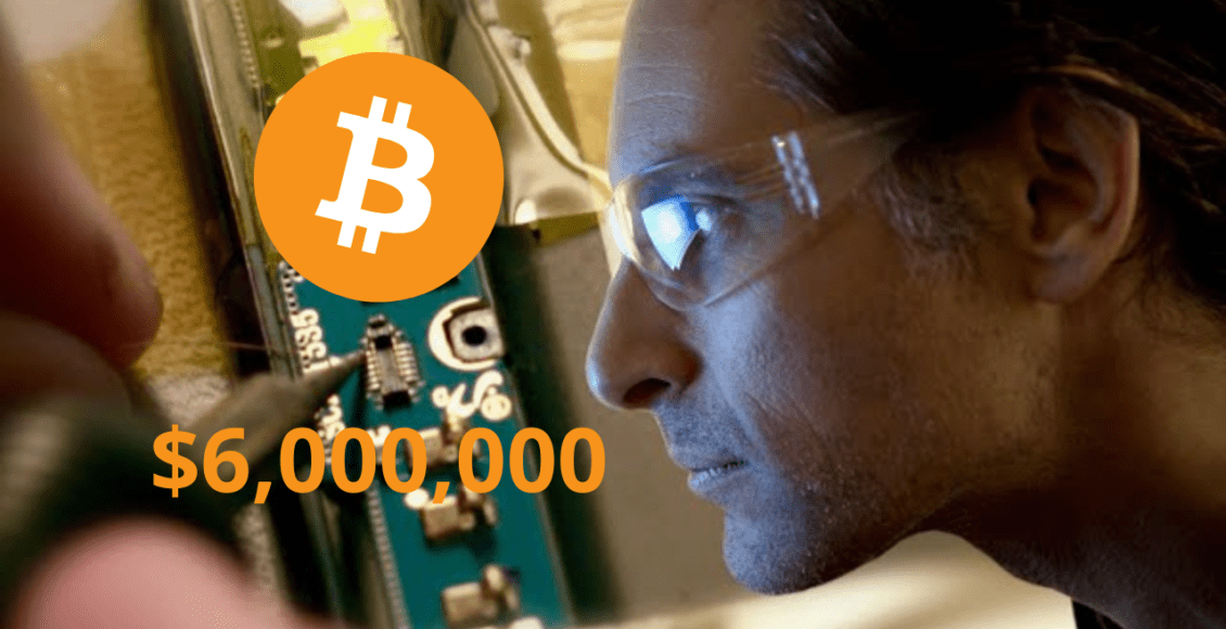 technik pracujący nad układem scalonym, w tle logo bitcoin i kwota 6 milionów dolarów