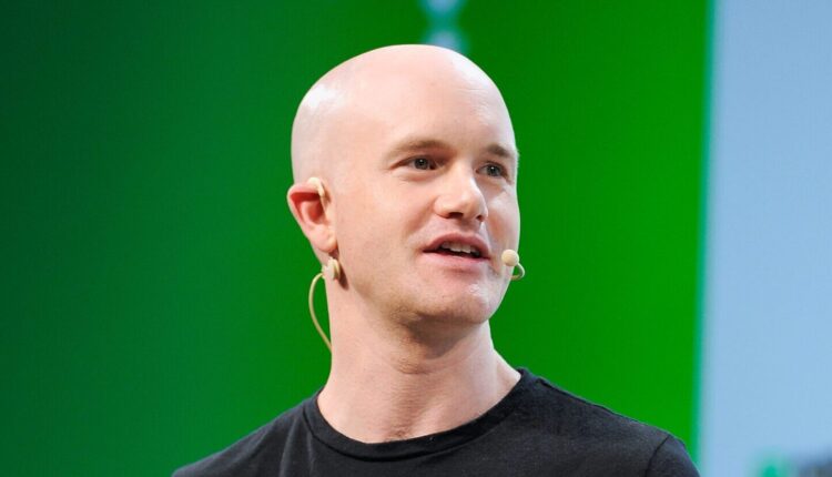 Krytyka Amerykańskich regulacji rynku kryptowalut od Briana Armstronga. Jaka przyszłość czeka Coinbase?