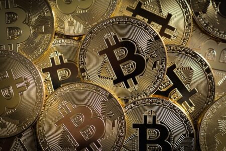 Bitcoin niczym cyfrowe złoto?