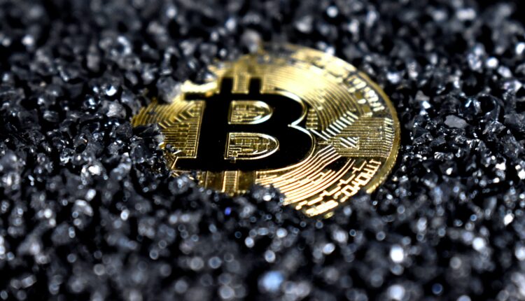 Inwestorzy BTC pewni siebie jak nigdy dotąd. Podaż Bitcoina będzie spadać?