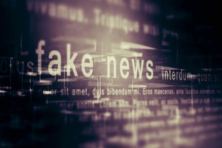 OpenAI pozwana o zniesławienie – ChatGPT oskarżył dziennikarza o fikcyjne przestępstwa