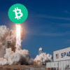 rakieta startująca z kosmodromu z zielonym logiem bitcoin cash