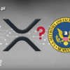 logo ripple, xrp i sec na szarym tle