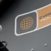 Logo Cyfrowego Polsatu na talerzu anteny satelitarnej