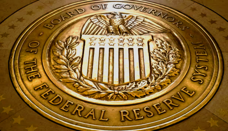 Rezerwa Federalna: wysoka inflacja może wymagać kolejnych podwyżek stóp