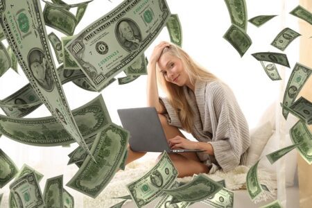 Mężczyzna chciał uciec z kochanką. Nieudany romans kosztował go ponad 9 mln dolarów
