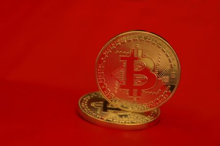 Glassnode: Bitcoin we wczesnej fazie systemowej zmiany. Spadnie do 11,000 USD, a cykle nie będą takie same?