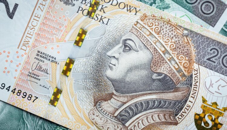 Zdjęcie polskiego banknotu o nominale 200 PLN