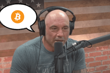 Joe Rogan do Sama Altmana: jeśli jakaś waluta ma szansę zostać walutą globalną, to będzie nią Bitcoin