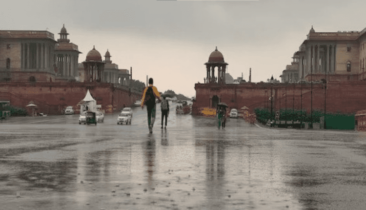 Co deszcze mają wspólnego ze złotem, czyli sezon monsunów w Indiach
