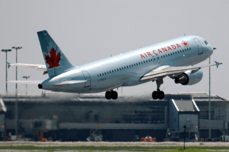 Pozew: Air Canada dopuściły do kradzieży setek kilogramów złota przez tajemniczą postać