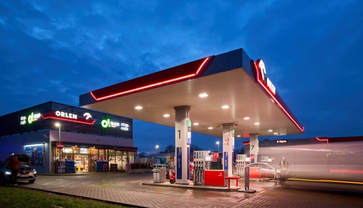 Zaglądamy na stacje Orlen dwa dni po wyborach. Co dzieje się z cenami?