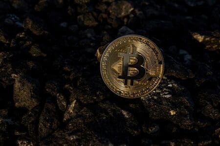 Bitcoin ETF to szansa, ale i ryzyko. Co budzi obawy?