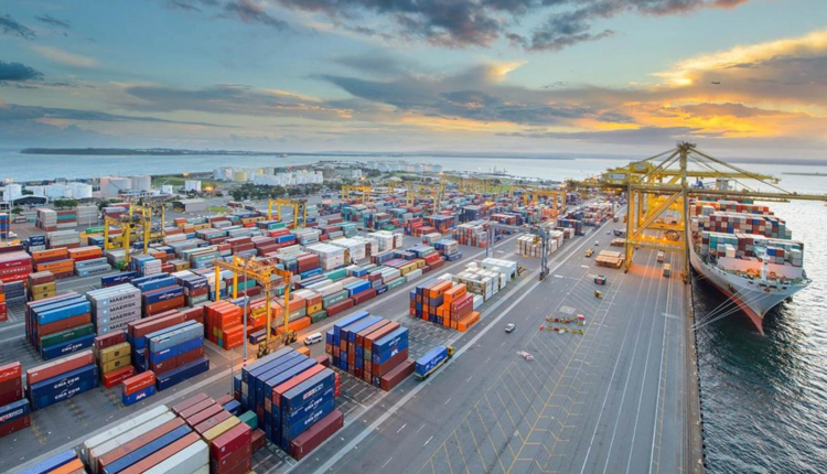 Atak hakerski zatkał szereg portów w Australii. Spodziewane opóźnienia w dostawach na Święta