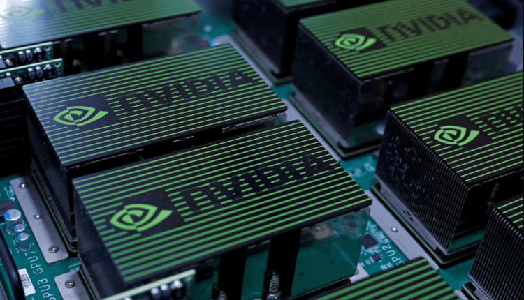 Nvidia w kłopotach. Opóźniony chip, zarzuty kradzieży i obchodzenia prawa