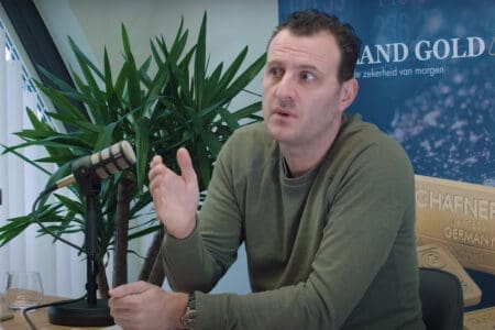 Jan Nieuwenhuijs: „Banki centralne mogą wykorzystać rachunki rewaluacyjne złota wspierające budżety rządowe”