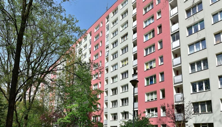 Nieruchomości na rynku wtórnym są znacznie tańsze w mniejszych miastach