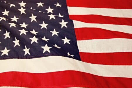 Z ostatniej chwili: Bitcoin zyskuje po danych o inflacji z USA. Bycza passa na Wall Street trwa