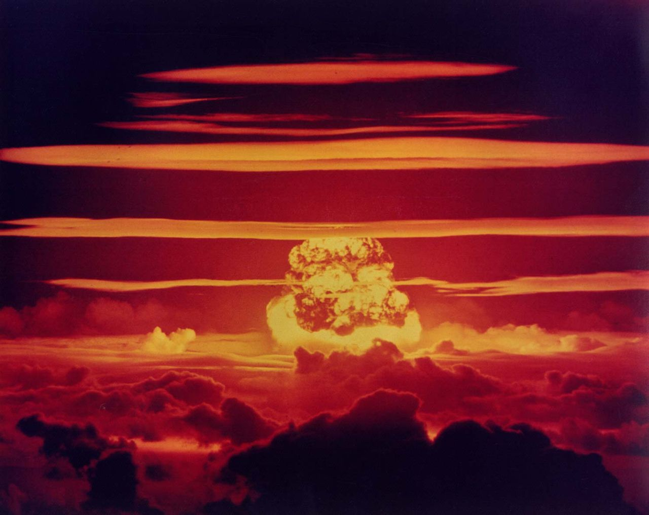 Nuclear weapon test Dakota – explosion