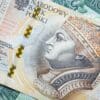 Banknot o nominale 200 PLN