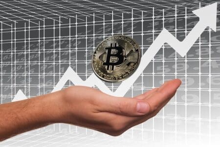 Warto zachować spokój? Oto co może spotkać kurs Bitcoina do końca roku. Będzie nowe ATH?