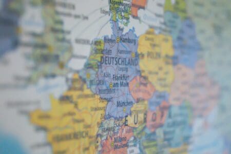 Europejski Bank Centralny utrzymuje stopy bez zmian. Kiedy pierwsze cięcia?