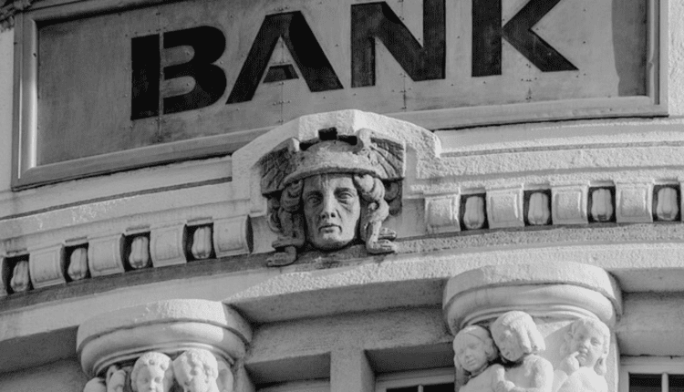 Banki znowu w tarapatach. Akcje ostro zanurkowały. Czeka nas powtórka z zeszłego roku?