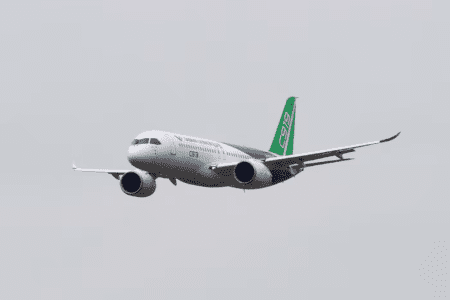 Nowy samolot pasażerski na niebie. Airbus i Boeing mają powody do obaw?