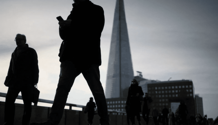 Twarda wartość do ręki. Recesja napędza popyt na złoto w fizycznej postaci na Wyspach