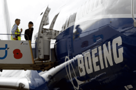 Raport: Boeing jest równie oderwany od rzeczywistości co słynne drzwi od samolotu